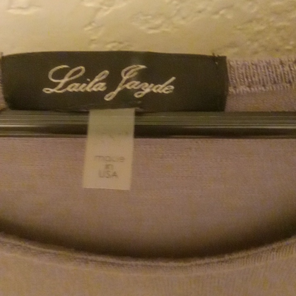 Laila Jayde, pull over sweater, quarter length, XS